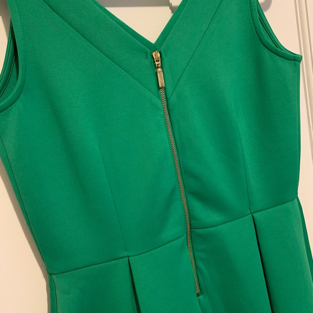 LAST CHANCE! Dress Barn Green A-Line Dress - Picture 4 of 5